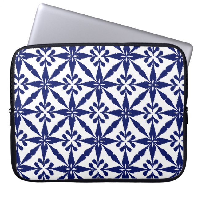 Ikat Star Mönster - marinblått och vitt Laptop Fodral (Framsidan)