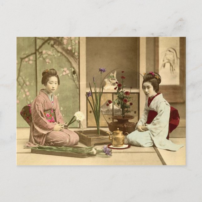 Ikebana - Fina Kimono Girls Arling Flowers Vykort (Framsida)
