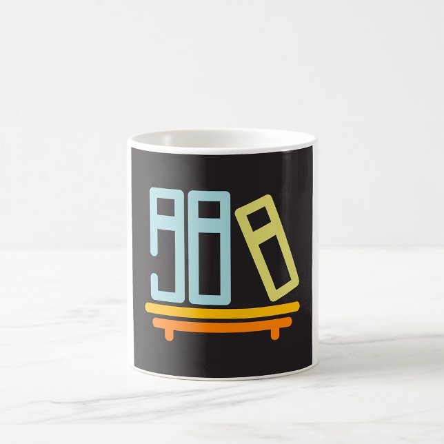 Ikon för minimal bokhyllegrafik kaffemugg (Skapare uppladdad)