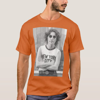Ikonisk Lennon NYC-porträtt PERFEKT PRESENT TILL D T Shirt