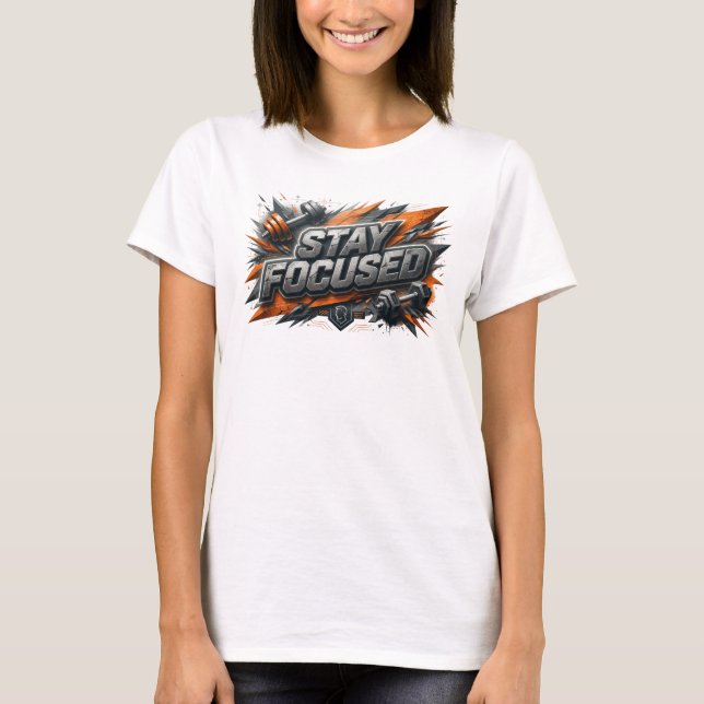 Ikonisk Rosa STAY FOCUSED 3D Text Konst T Shirt (Framsida)