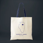 Illinois Bröllop Welcome Bag Tote, marinen Karta Tygkasse<br><div class="desc">Bröllop välkomna presentsäck med karta-grafik. Dina gäster kommer att ta sig in på sitt hotell och hitta den här tote fylld med behandlingar som väntar på dem. Du kan placera hjärtat på platsen för din stora dag med hjälp av funktionen "anpassa ytterligare".</div>