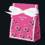 illusima Rosa Blommig Mönster Födelsedagspresent/ Presentaskar<br><div class="desc">illusima Vit Band Rosa Blommor Mönster Födelsedagsfirande Presentlåda/ Favoritlåda. Perfekt för ett barns tematiskt födelsedagsfirande.</div>