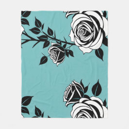 Illustrated Black And White Roses Fleecefilt