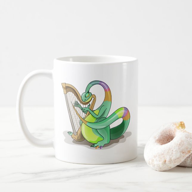 Illustration av en Plateosaurus som spelar Harp. Kaffemugg (Med munk)