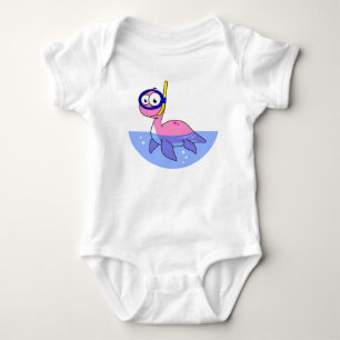 Illustration av en Snorkeling Loch Ness Monster. T Shirt