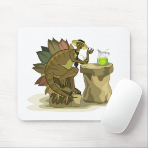 Illustration av en Stegosaurus som dricker en dryc Musmatta