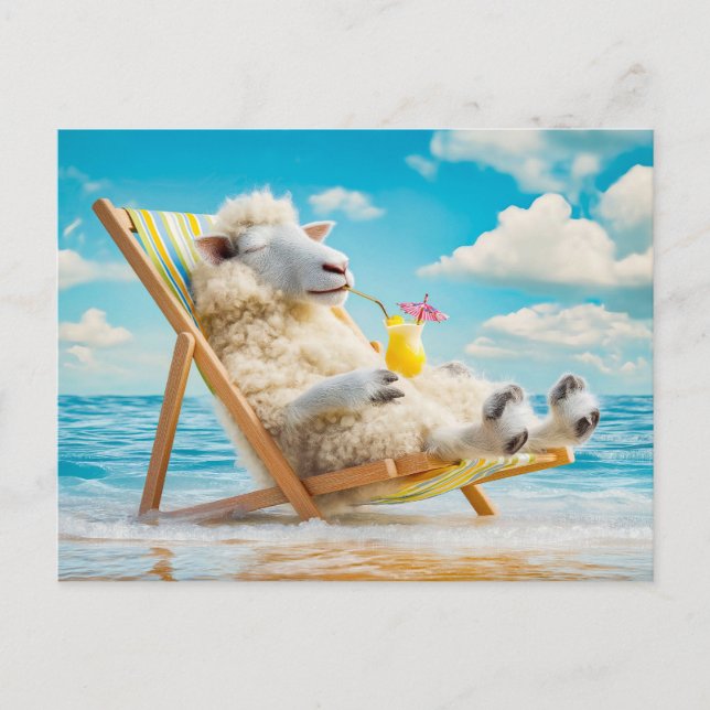 Illustration av får i deckstolen med cocktail helg vykort (Framsida)