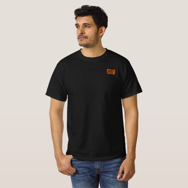 Illustration av kampsportstigerkrigare t shirt (Hel framsida)