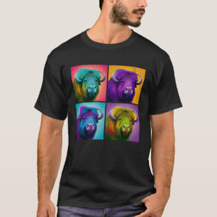 Illustration av muk Ox Pop Färgstarka djur Kvinnor T Shirt