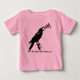 Illustration av svart Kråka - Konsdesign i gotik S T Shirt