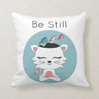 Illustrerat gulligt "är stilla" meditera kattungen kudde