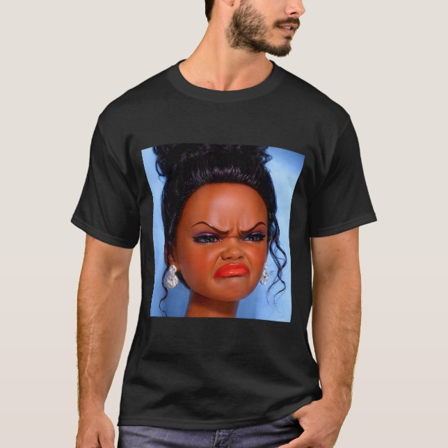 Ilsken äcklad svart docka ansikte meme Ilsken äcke T Shirt (Framsida)
