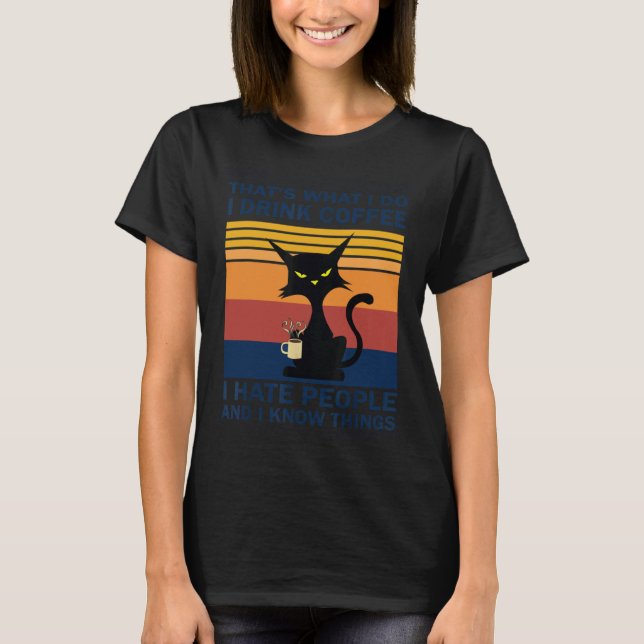 Ilsken katt dricker kaffe t shirt (Framsida)