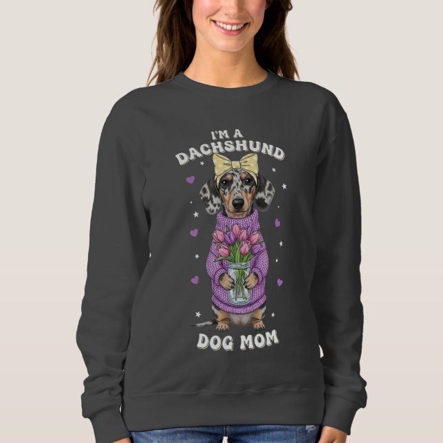 I'm a Dachshund Dog Mom - Purple Sweater  T Shirt (Framsida)