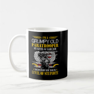 I'm A Grumpy Old Paratrooper Flag Tshirt, Veterans Kaffemugg