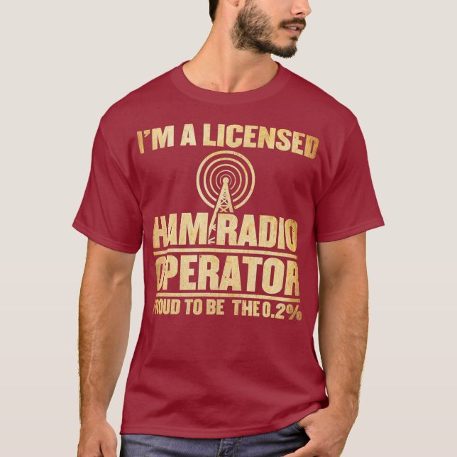 Im A Licensed Ham Radio Operator T Shirt (Framsida)