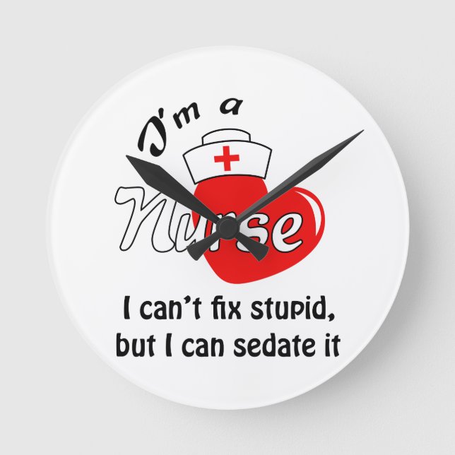 IM A NURSE RUND KLOCKA (Framsida)