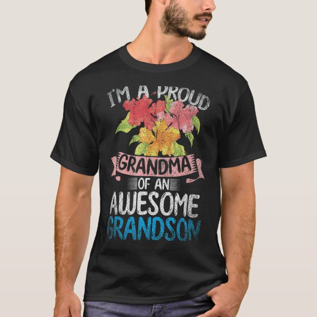 Im a Proud Grandma of an Fantastisk Grandson Blomm T Shirt (Framsida)