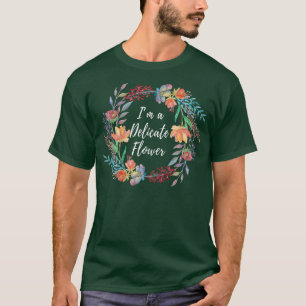 Im en delikat, färglöst design t shirt