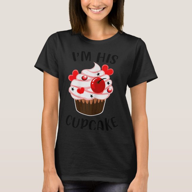 I'm His Cupcake I'm Her Studmuffin Valentine Match T Shirt (Framsida)