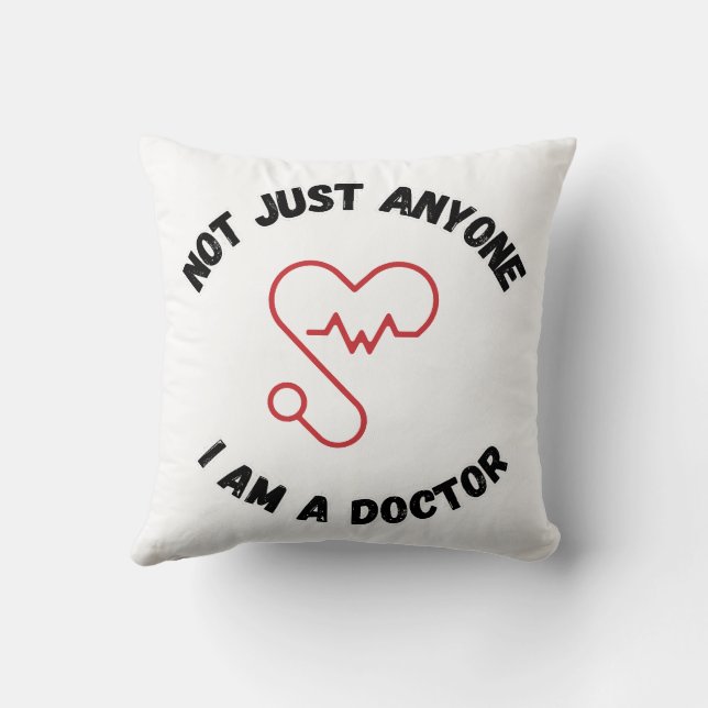 I'm Not Just Anyone – Doctor Throw Pillow Kudde (Baksida)