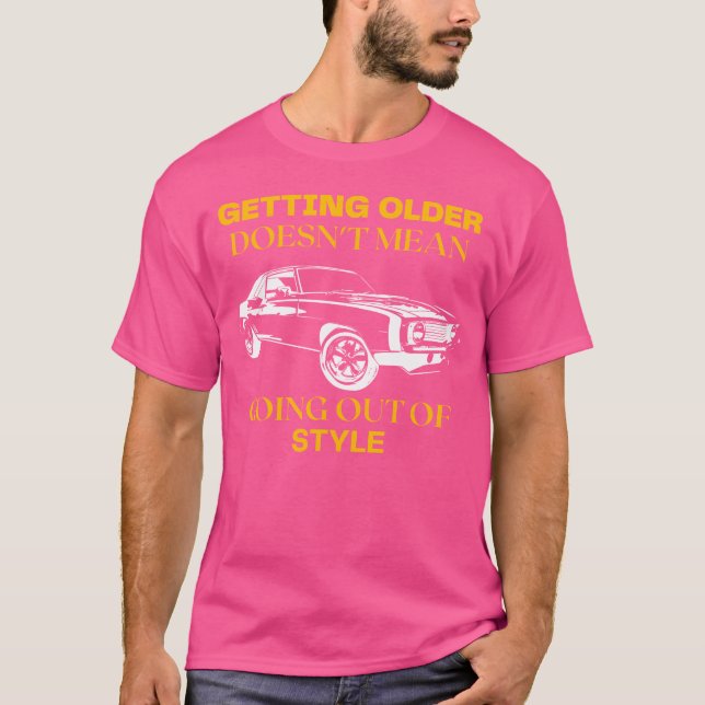 im not old im classic Muscle Car Enthusiast boy T Shirt (Framsida)