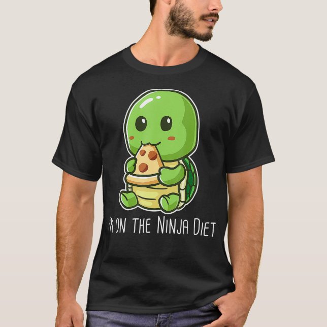 Im On The Ninja Diet Funny Turtle Eating Pizza T Shirt (Framsida)