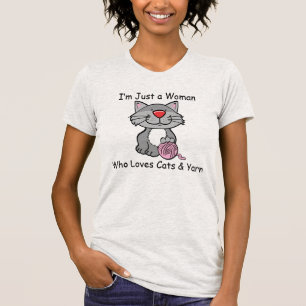 Im precis en kvinna som älskar katter och garn t shirt