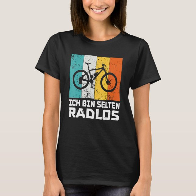 I'm rarely bikeless funny cyclist bike wheel t shirt (Framsida)