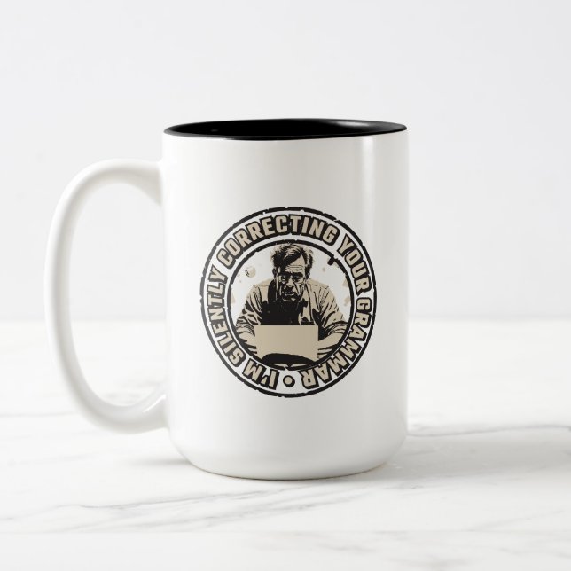 I'm Silently Correcting Your Grammar Två-Tonad Mugg (Vänster)
