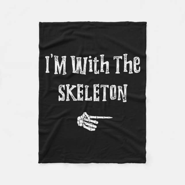 I'm With Skeleton Halloween Costume Funny Couples  Fleecefilt (Framsidan)