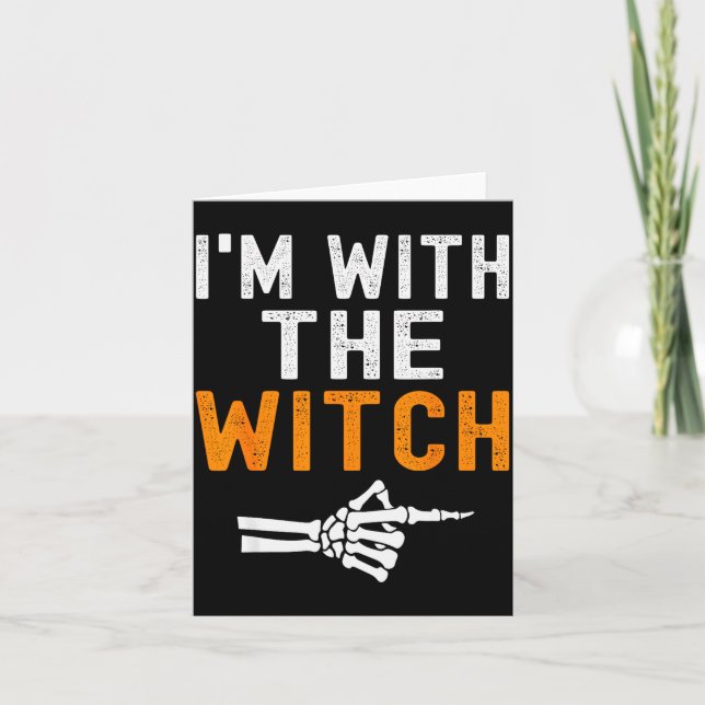 I'm With The Witch Funny Skeleton Halloween Matchi Kort (Framsida)