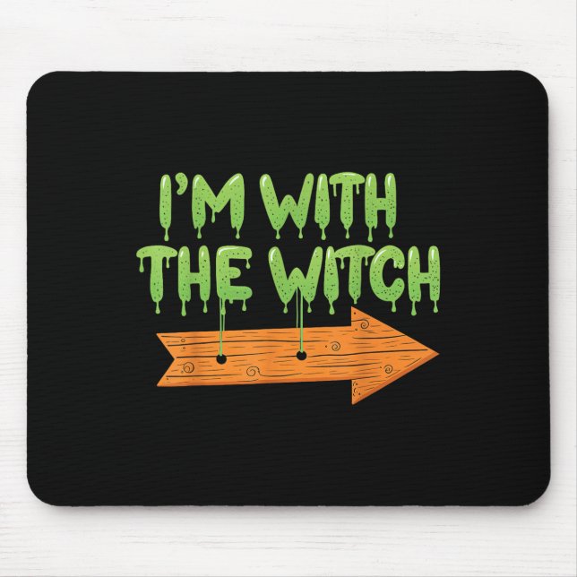 I'm With The Witch Halloween Couples Matching Soky Musmatta (Framsidan)