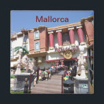 imán casa al revés de Magaluf, en Mallorca Magnet<br><div class="desc">imán casa al revés de Magaluf,  en Mallorca - Majorca. Es conocida popularmente como "House of Katmandú).</div>