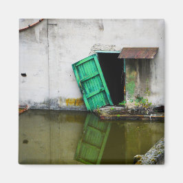 🧲 Imán "Puerta Caída" Magnet