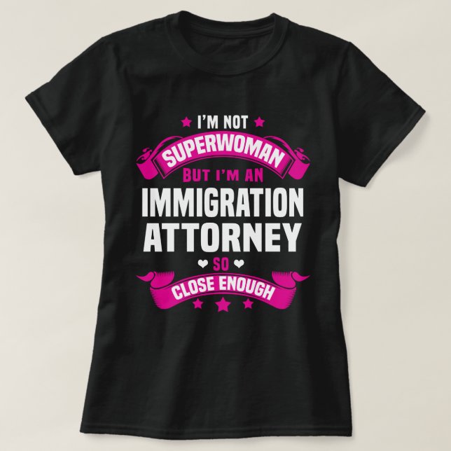 Immigration Attorney T Shirt (Design framsida)