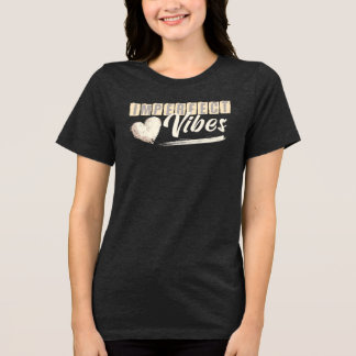 Imperfect Vibes – Retro Minimal Aesthetic T Shirt