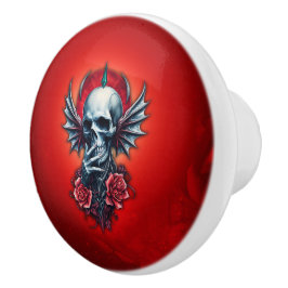 Imponerande, realistiskt skalle med vingar knopp