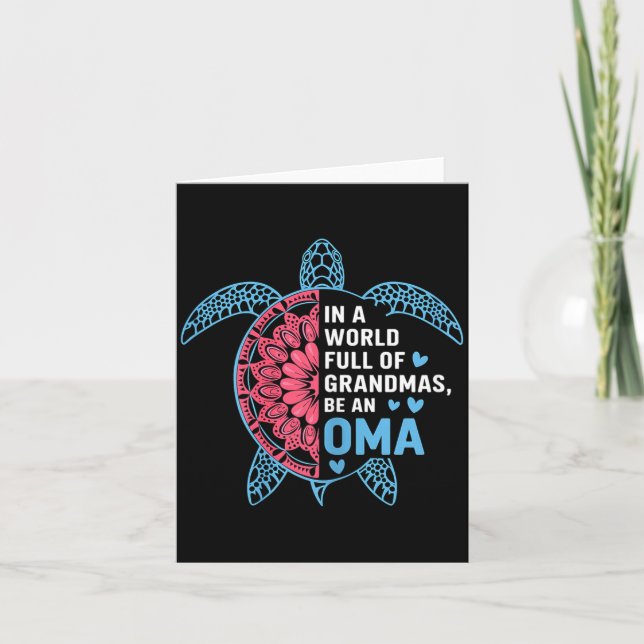 In A World Full Of Grandmas Be An Oma Turtle  Kort (Framsida)
