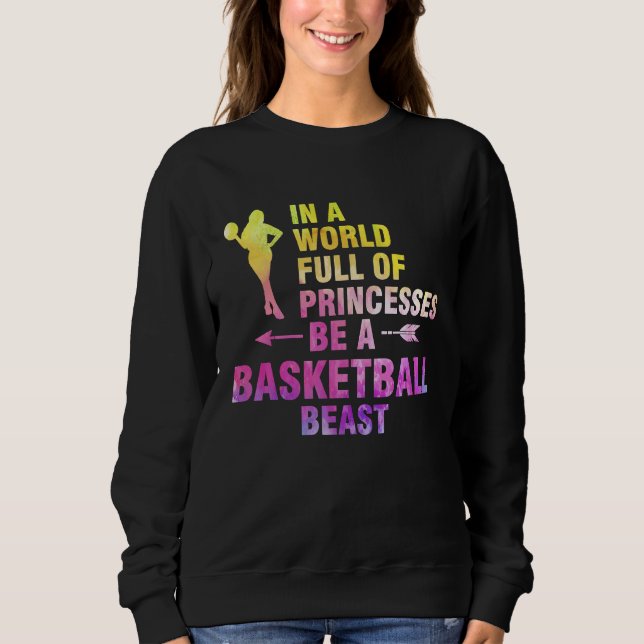 in a world full of princesses basketball basketbal t shirt (Framsida)