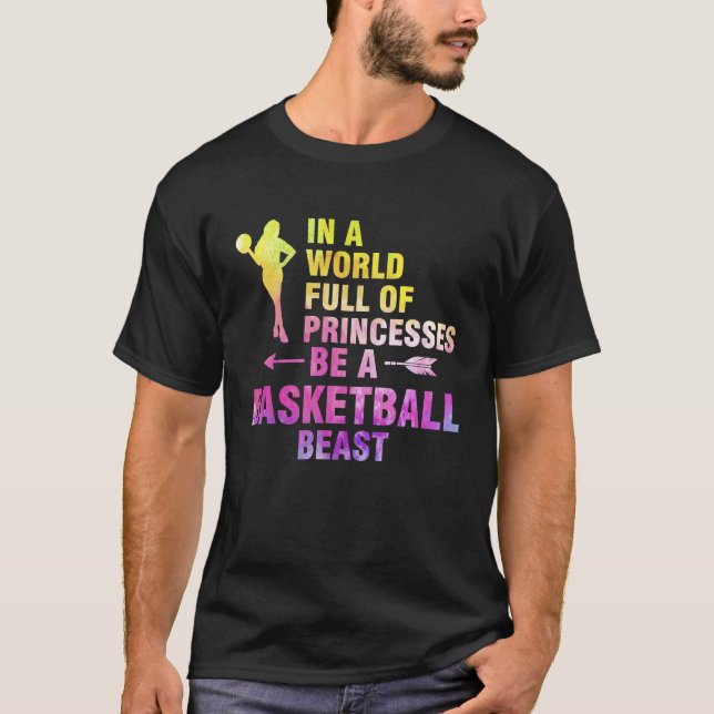 in a world full of princesses basketball basketbal t shirt (Framsida)