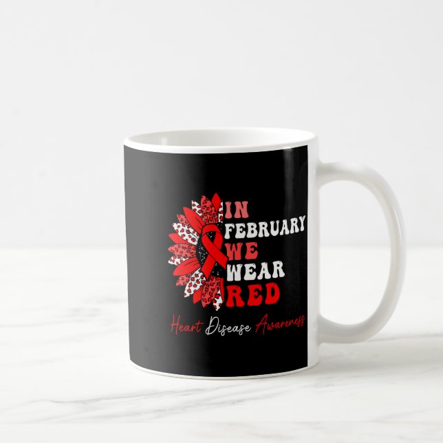 In February We Wear Red Heart Disease Awareness Re Kaffemugg (Höger)