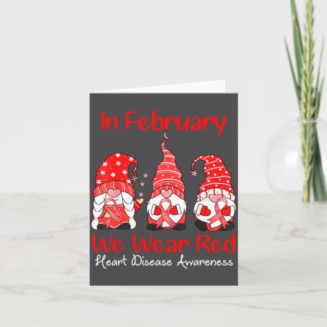 In February We Wear Red Three Gnomes Heart Disease Kort (Framsida)