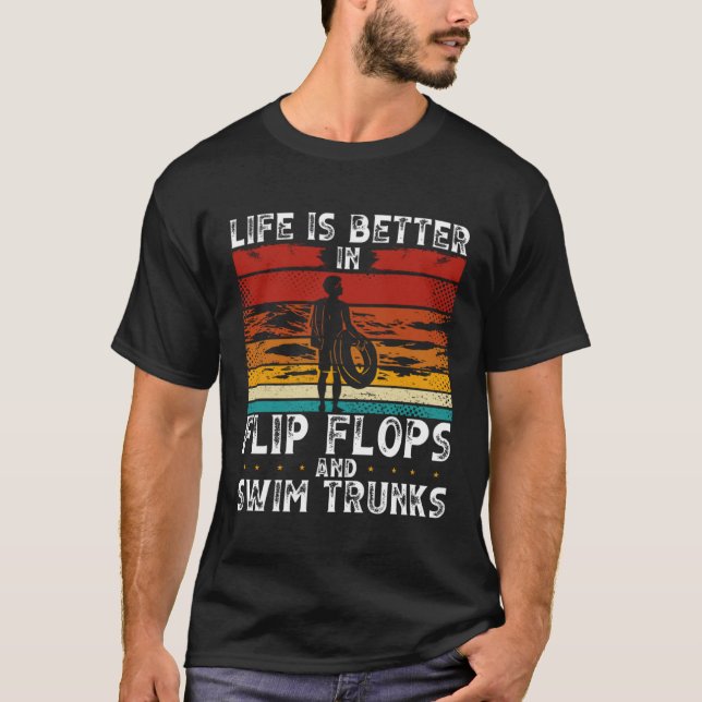 In Flip Flops And Swim Trunks Swimming T Shirt (Framsida)