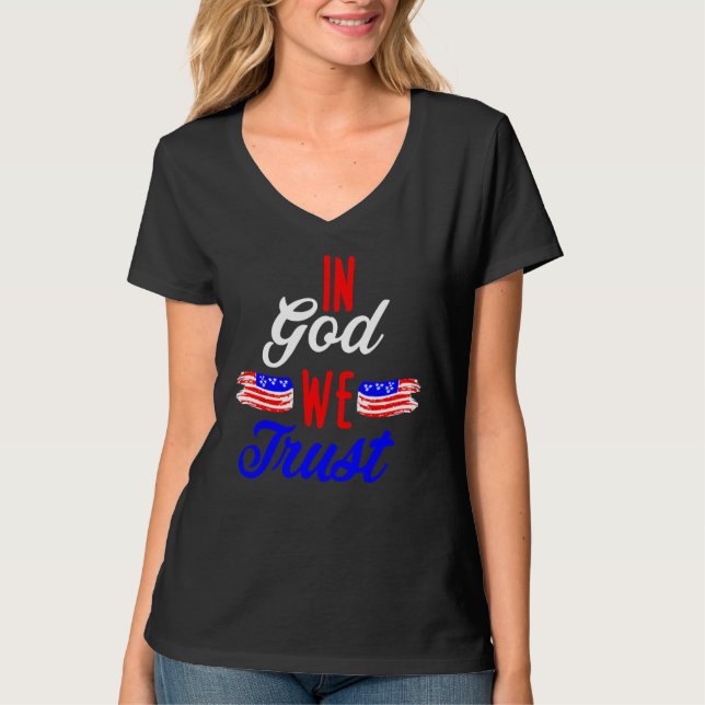 In God We Trust Patriotic Christian 4th of July US T Shirt (Framsida)