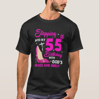 In i min 55:e födelsedag med gudars Grace och T Shirt