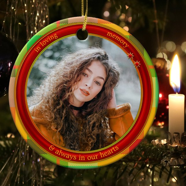 In Loving Memory Photo Play Julgransprydnad Keramik (Memorial Christmas ornament featuring your own custom photo framed by a colorful plaid design)