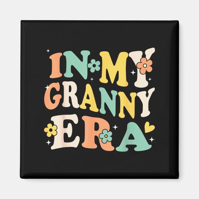 In My Granny Era Funny Sarcastic Groovy Retro Moth Magnet (Framsidan)