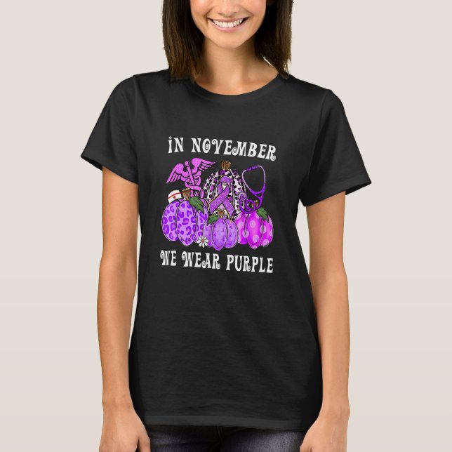 In November Family We Wear Purple Pumpkin Epilepsy T Shirt (Framsida)